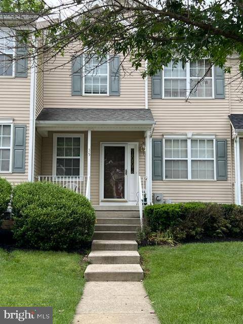 35 FAXON DR, Robbinsville, NJ 08691