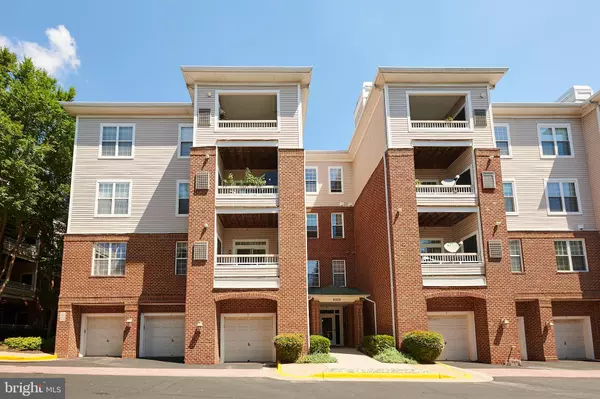 Fairfax, VA 22033,4300-G CANNON RIDGE CT #7