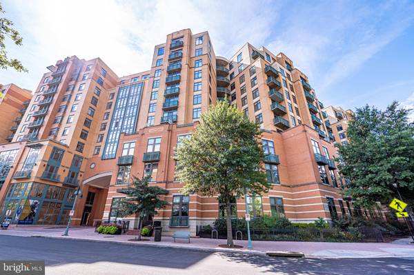 2720 S ARLINGTON MILL DR #1009, Arlington, VA 22206