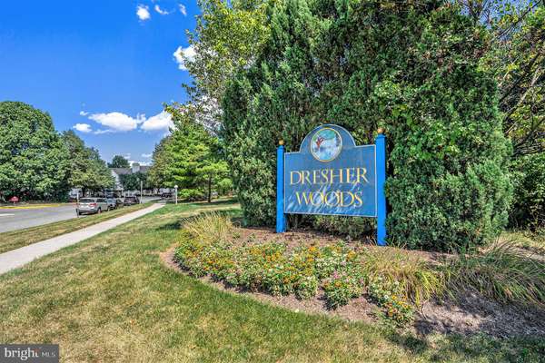 Dresher, PA 19025,107 DRESHER WOODS DR