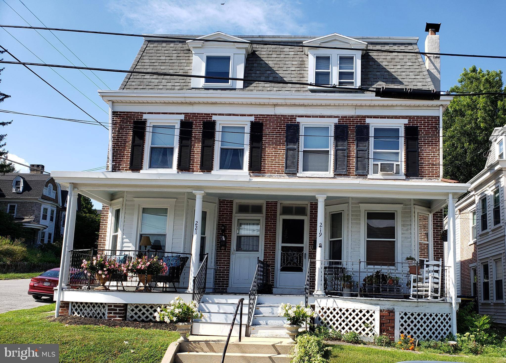 219 MAGNOLIA ST, Kennett Square, PA 19348