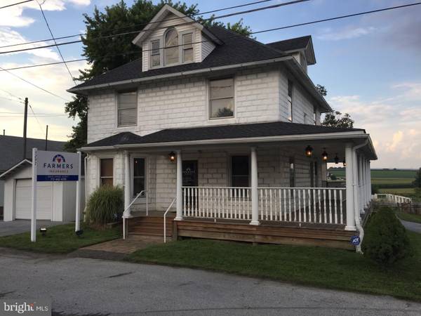 5297 LINCOLN HWY, Gap, PA 17527