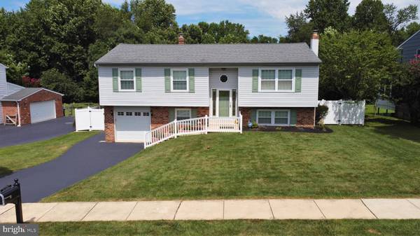 130 BELMONT DR, Boothwyn, PA 19061