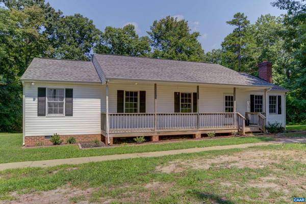 9637 SHANNON HILL RD, Louisa, VA 23093