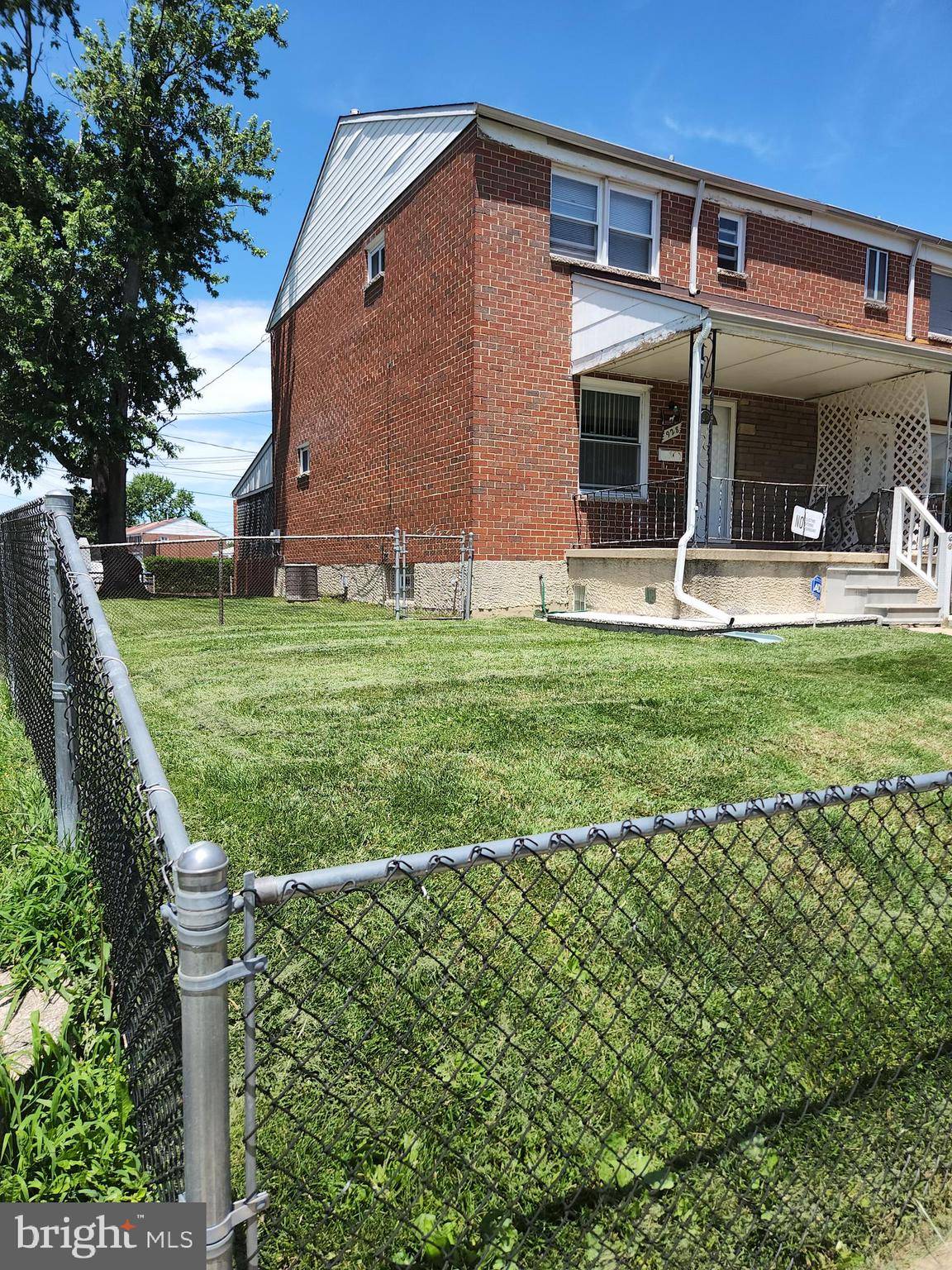 928 FOXCROFT LN, Essex, MD 21221