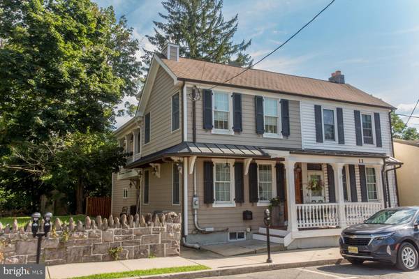 15 FERRY ST, Lambertville, NJ 08530