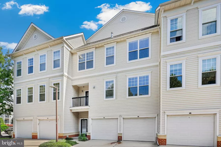 11359 ARISTOTLE DR #8-214, Fairfax, VA 22030