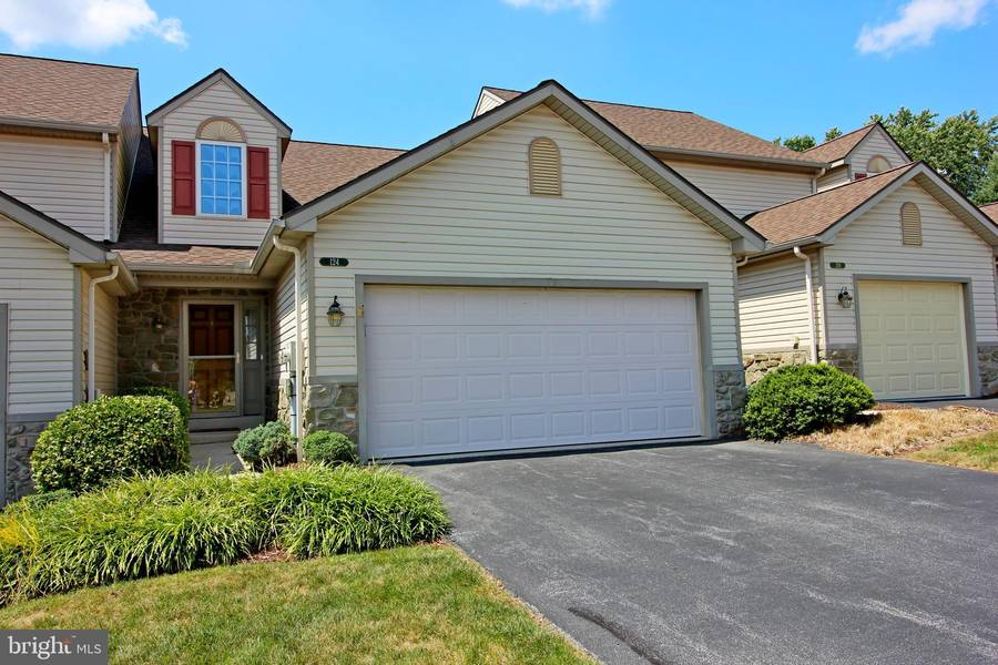 124 GANTZ MDWS, Mount Joy, PA 17552