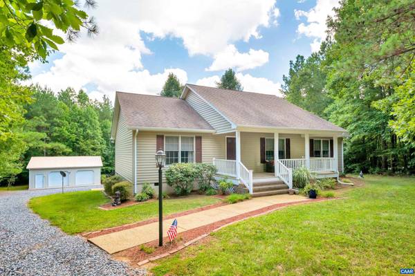 275 RIDGE LN, Scottsville, VA 24590