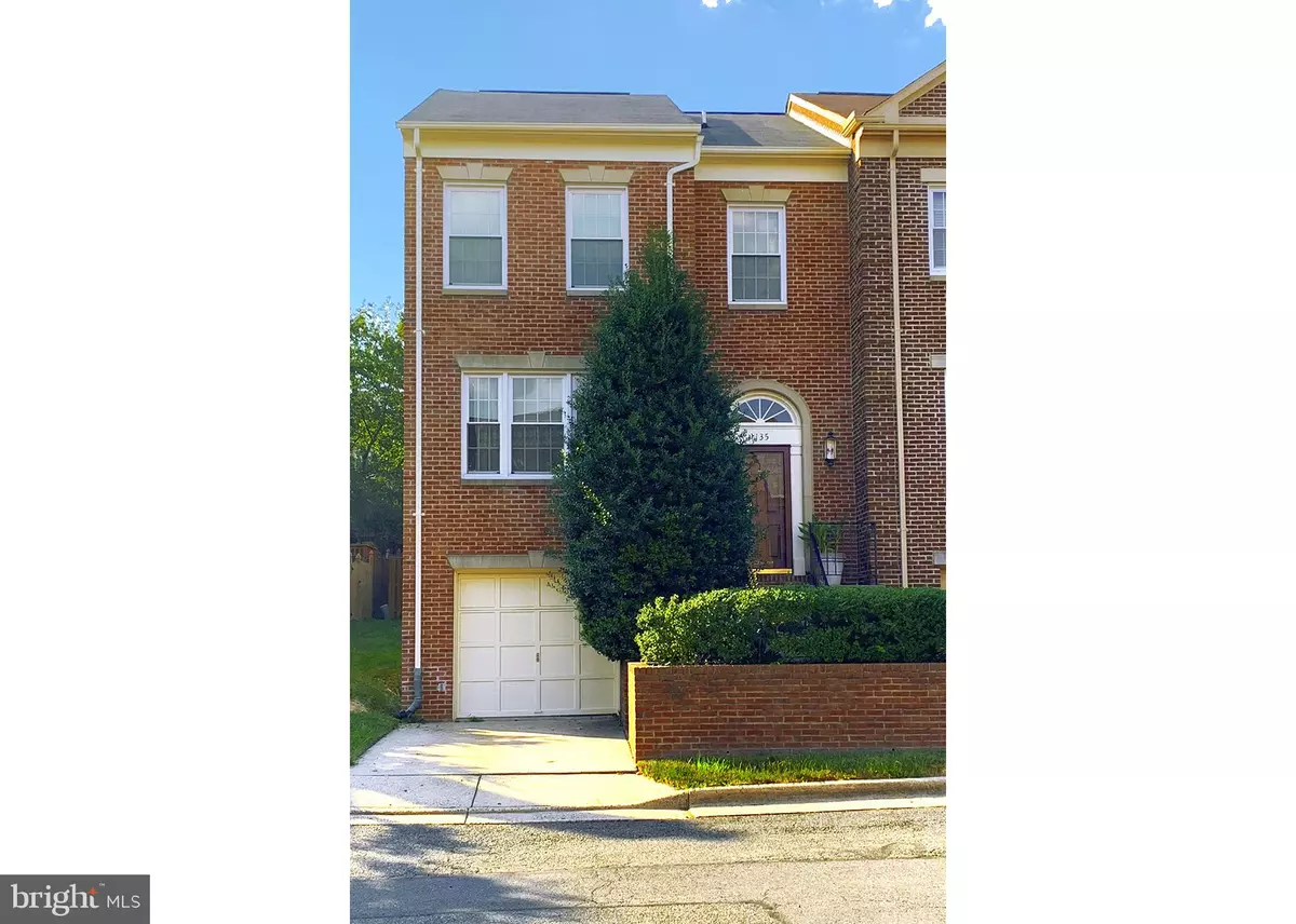 Alexandria, VA 22304,135 GRETNA GREEN CT #IX-48