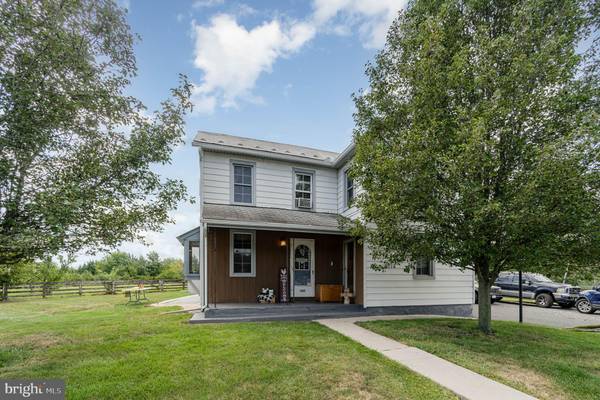 1515 HERRS RIDGE RD, Gettysburg, PA 17325