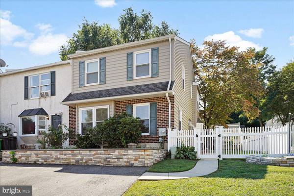 24 KINGSTON TER, Aston, PA 19014