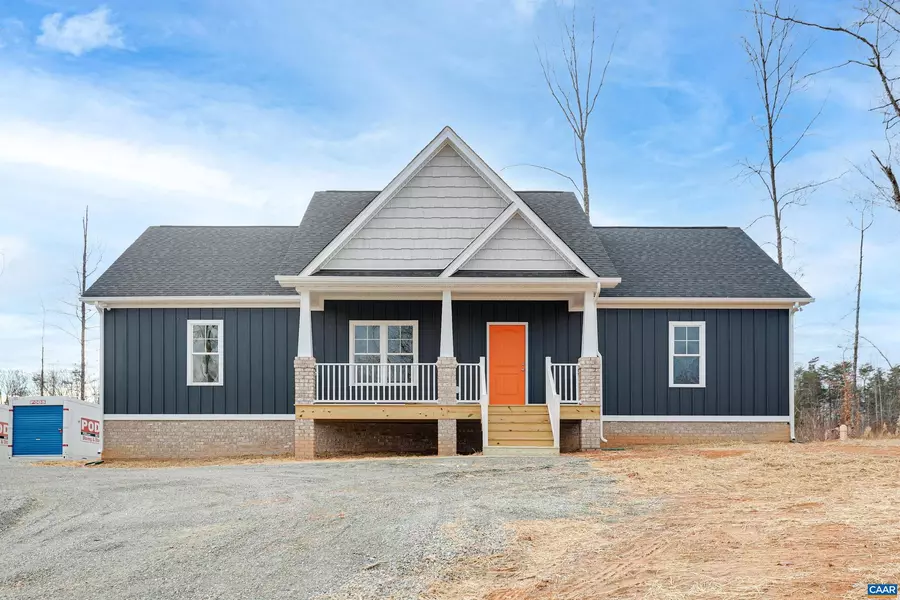 3205 LOWRY RD, Columbia, VA 23063