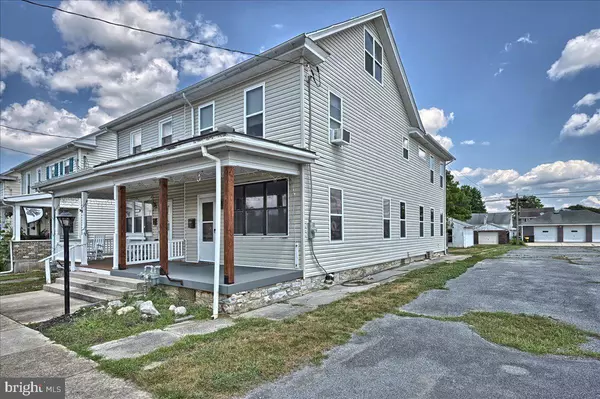 106 N HARRISON ST, Palmyra, PA 17078