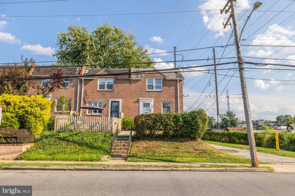 Upper Darby, PA 19082,439 S CEDAR LN