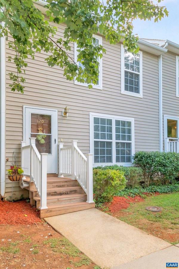 120 WATERBURY CT, Charlottesville, VA 22902