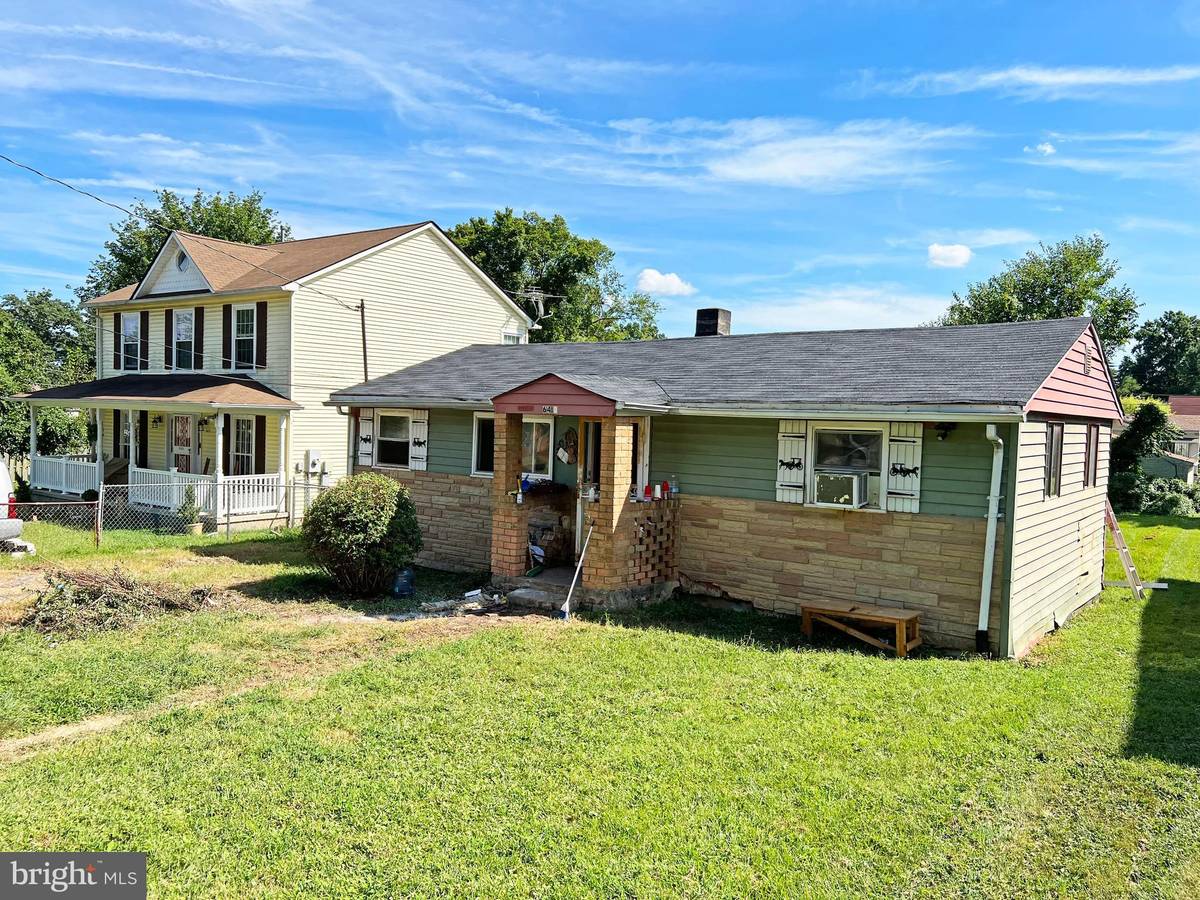 Capitol Heights, MD 20743,6419 K ST