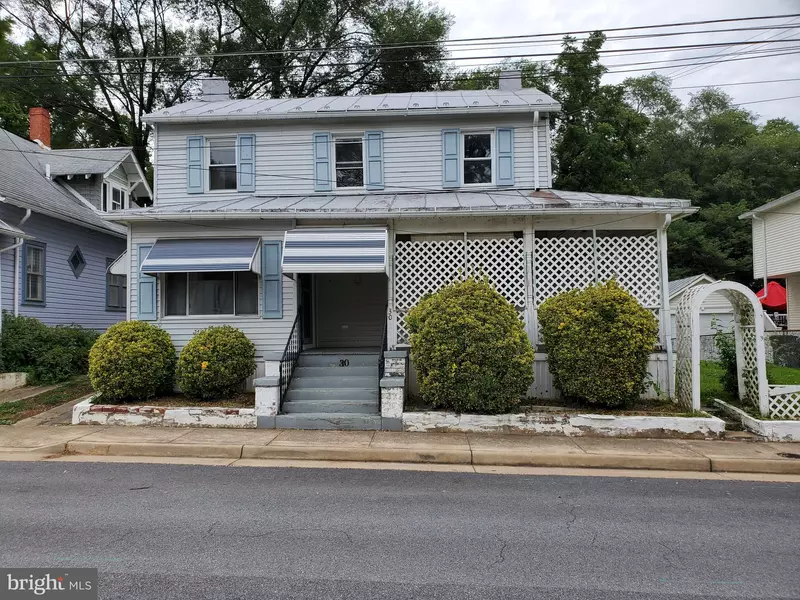 30 W SOUTHWERK ST, Winchester, VA 22601