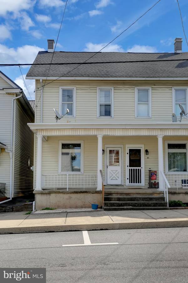 Elizabethville, PA 17023,33 N MARKET STREET