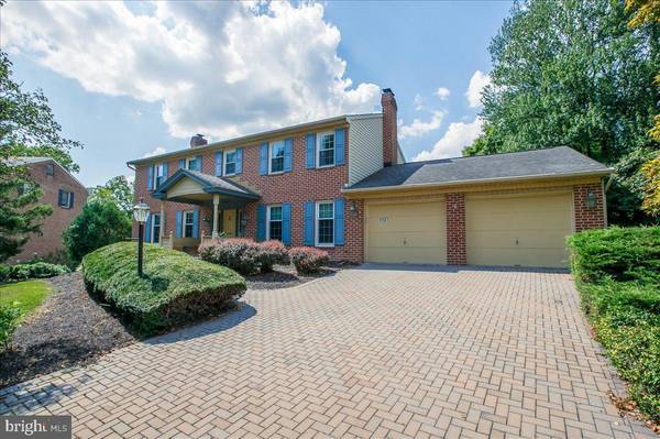 1137 DRY POWDER CIR, Mechanicsburg, PA 17050