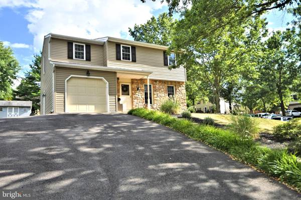 312 THISTLE LN, Perkasie, PA 18944