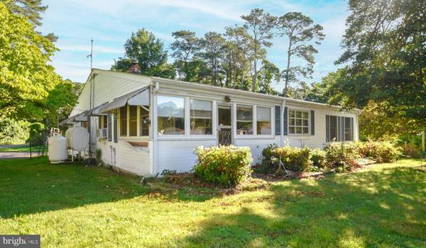 13462 MAIN AVE, Cobb Island, MD 20625