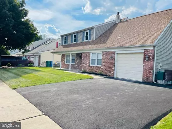 Fairless Hills, PA 19030,455 PHEASANT LN