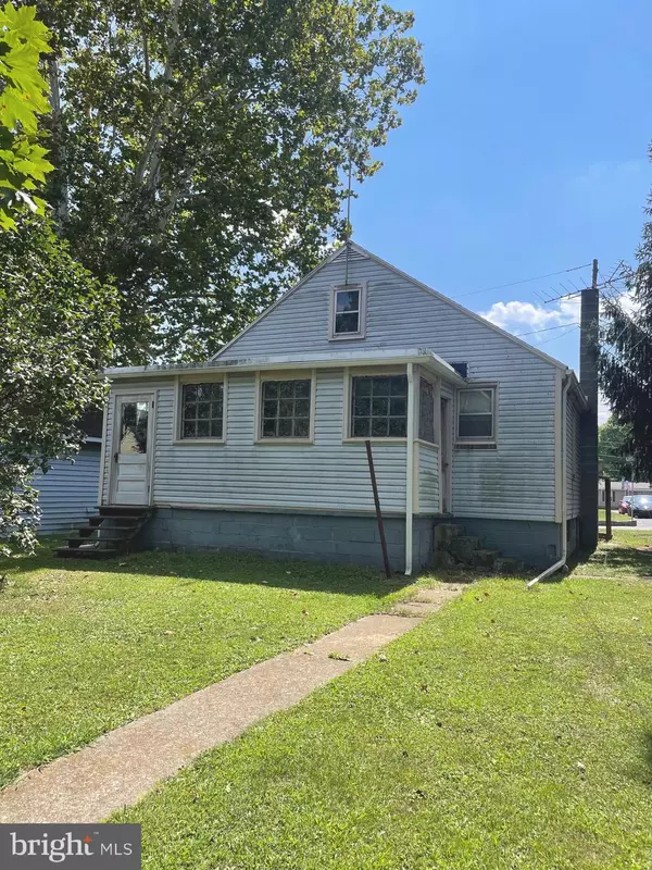 Hummelstown, PA 17036,314 CHERRY ST