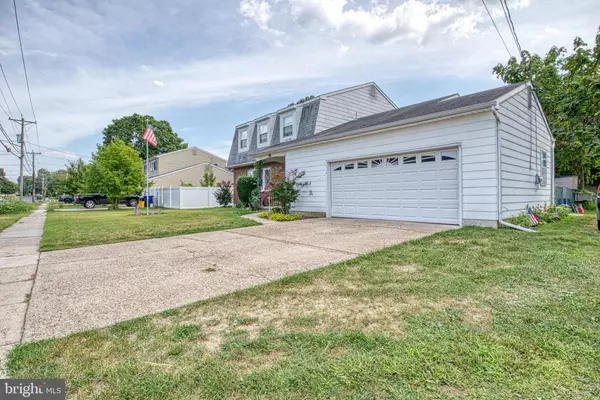 Florence, NJ 08518,330 WILBUR HENRY DR