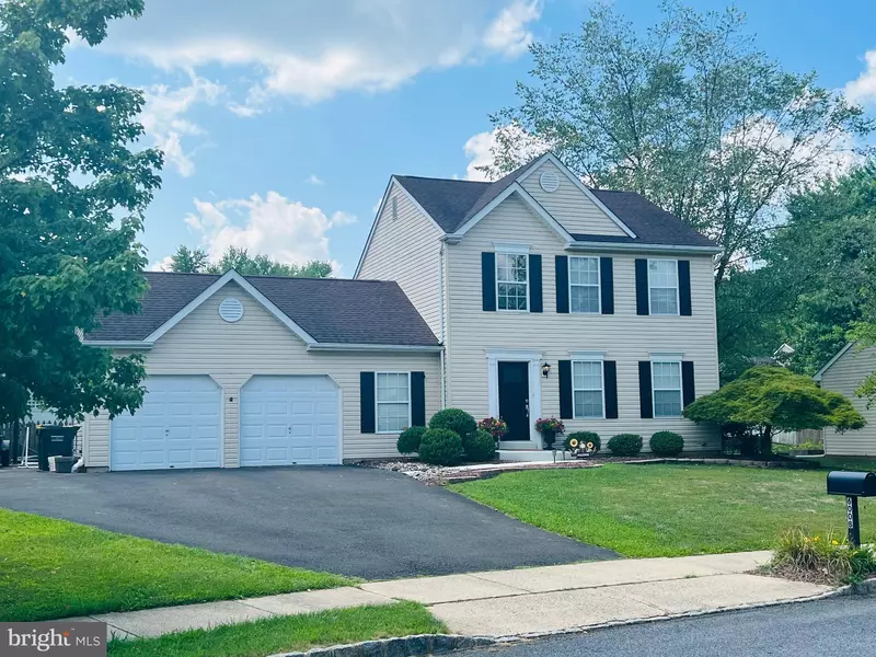 6008 PLANTERS DR, Pipersville, PA 18947