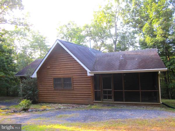 91 FORREST ST, Basye, VA 22810