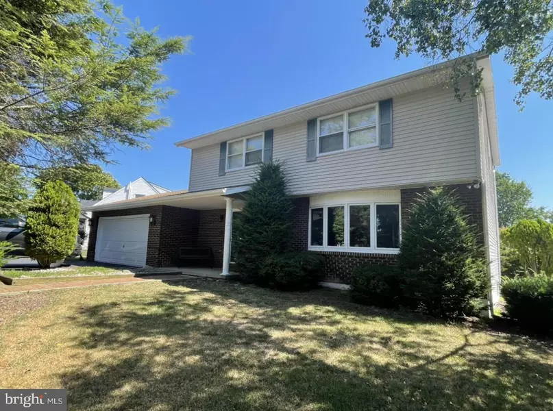 101 PLEASANT VISTA DRIVE, South Abington Township, PA 18411