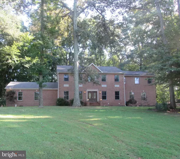 5185 MEADOWS FARM RD, Lothian, MD 20711