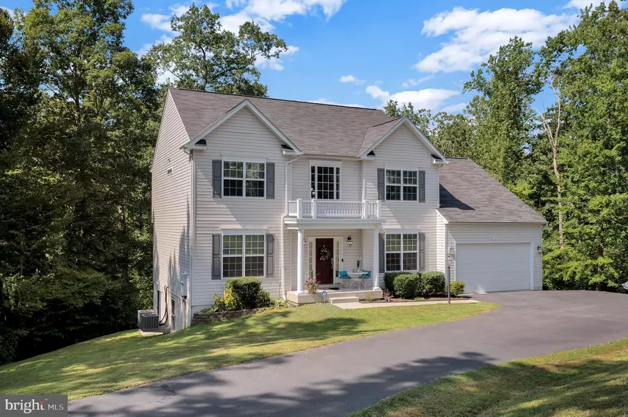 18 BLOSSOM TREE CT, Stafford, VA 22554