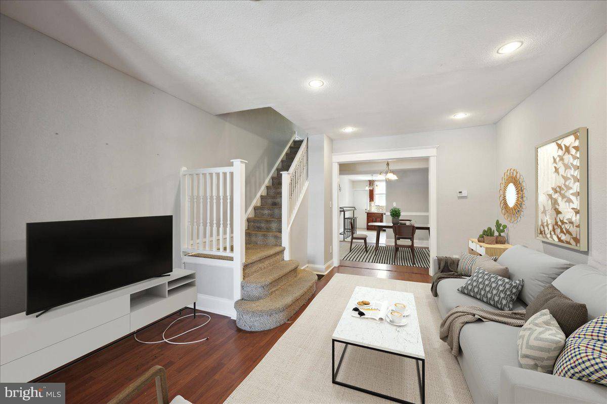 Philadelphia, PA 19151,6502 LANSDOWNE AVE