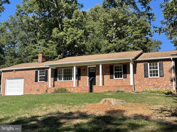 17 LORD FAIRFAX DR, Fredericksburg, VA 22405