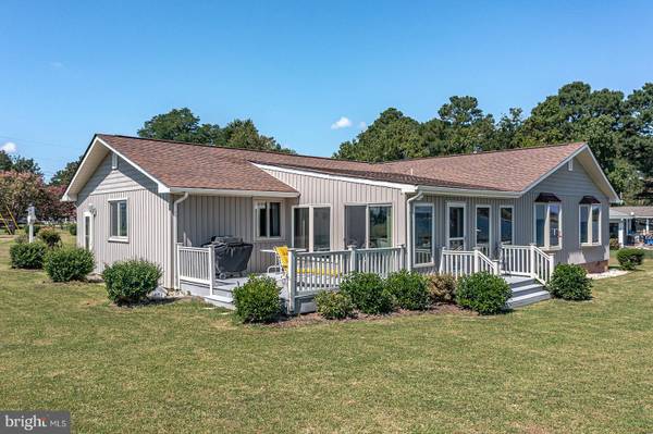 3195 LAKE RD, Lottsburg, VA 22511