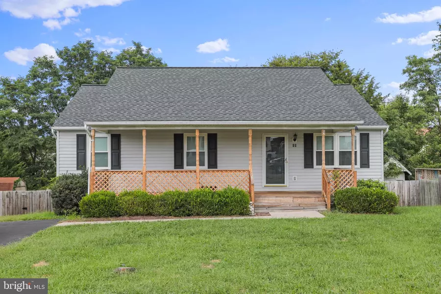 98 GREENLEAF RD, Strasburg, VA 22657