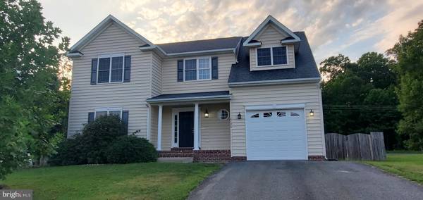 4126 DERBYSHIRE LN, Fredericksburg, VA 22408