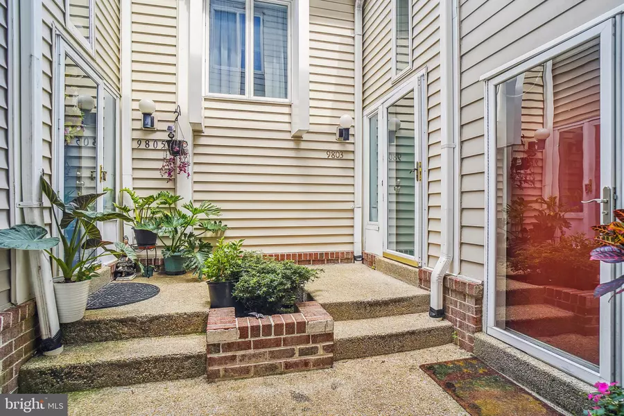 9801 SAILFISH TER, Montgomery Village, MD 20886