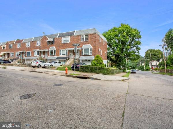 6001 N WARNOCK ST, Philadelphia, PA 19141