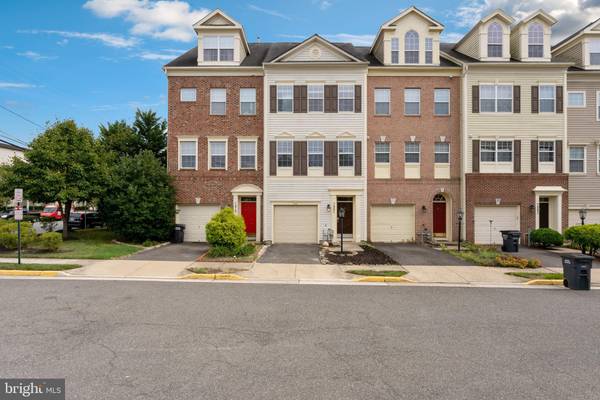 7981 AVERY PARK CT, Alexandria, VA 22306