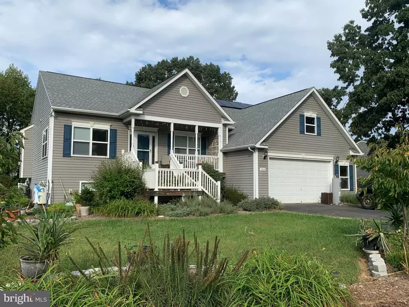 10608 BUCKINGHAM DR, Fredericksburg, VA 22407