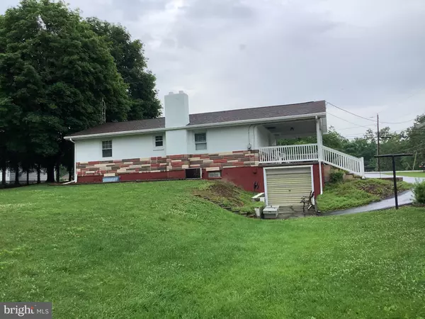 Hedgesville, WV 25427,9309 HEDGESVILLE RD