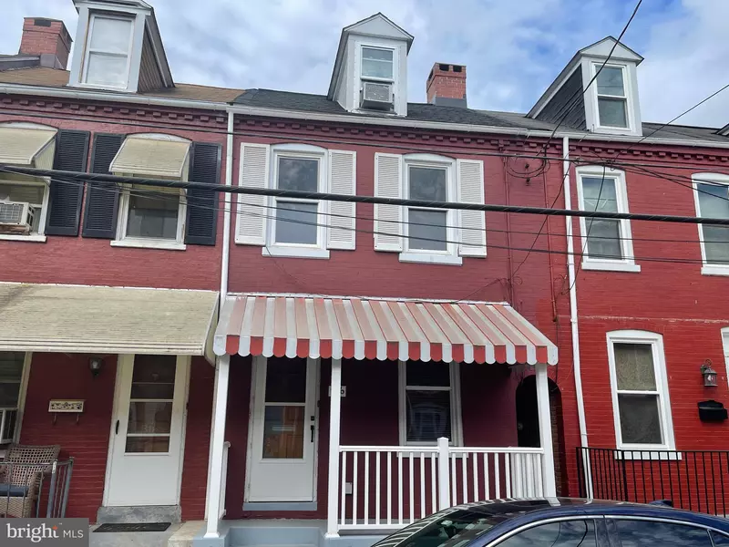 316 CORAL ST, Lancaster, PA 17603