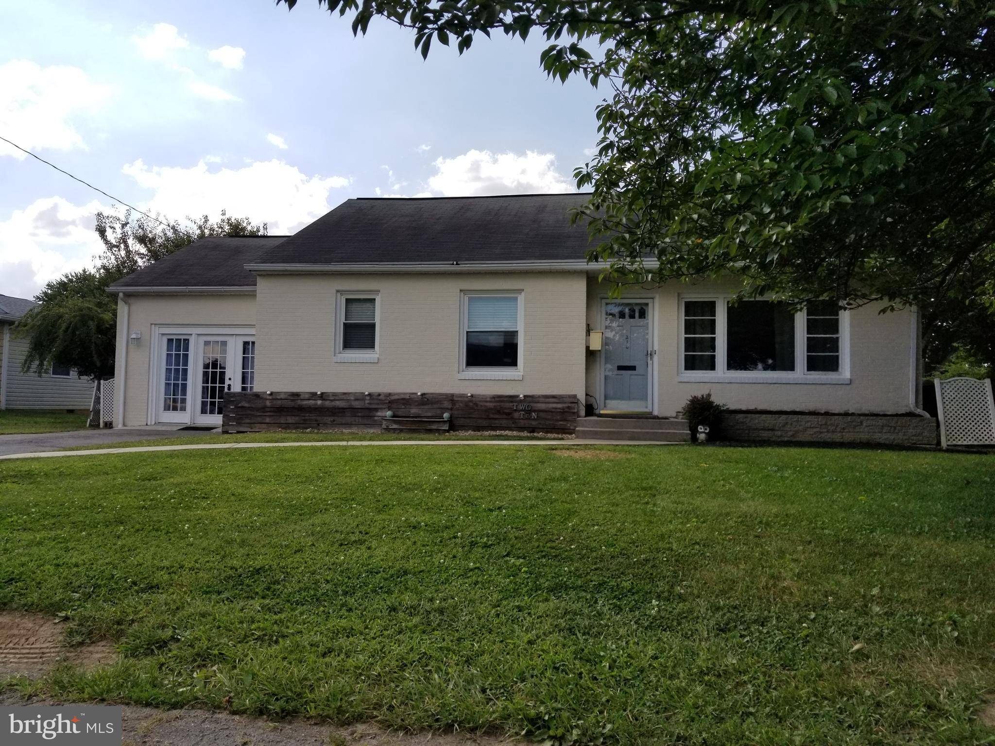 Waynesboro, PA 17268,210 STRICKLER AVENUE