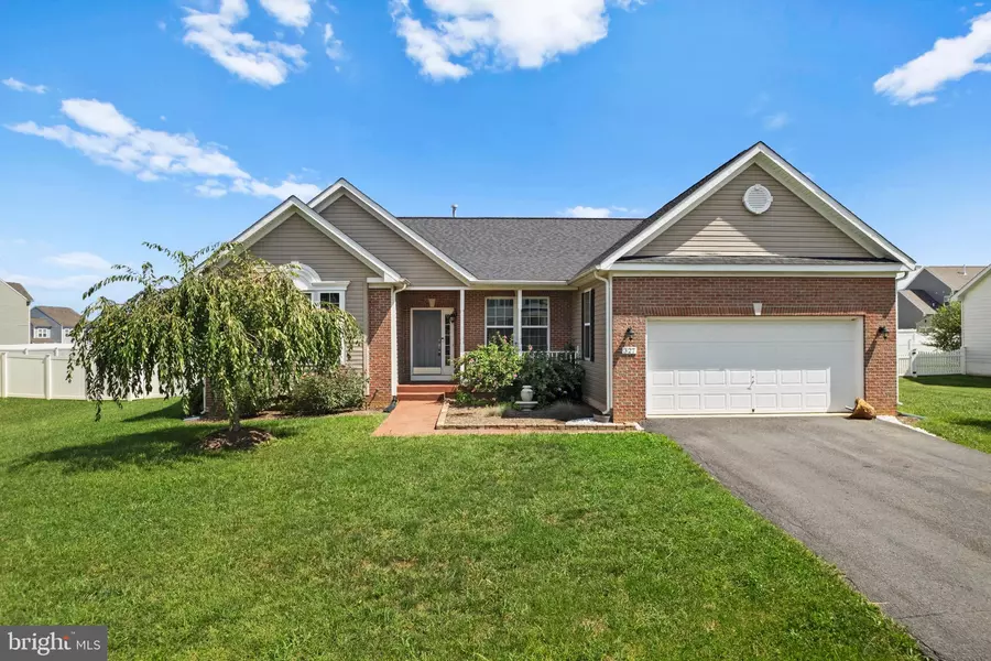 327 CALVERT CIR, Bunker Hill, WV 25413