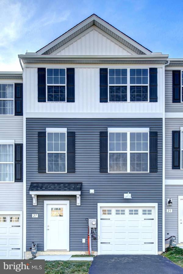 104 PACER DRIVE #37B, Hanover, PA 17331