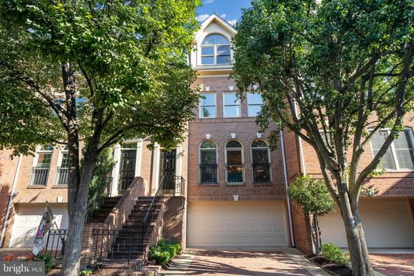 1503 N COLONIAL CT, Arlington, VA 22209