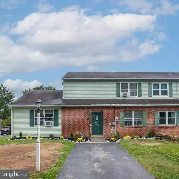 3 WINDING WAY, Lititz, PA 17543